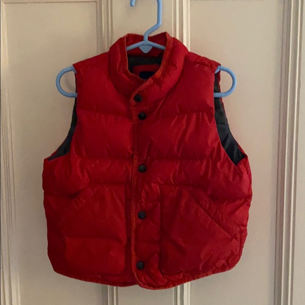 Gap Red Puffer Vest, fleece lined